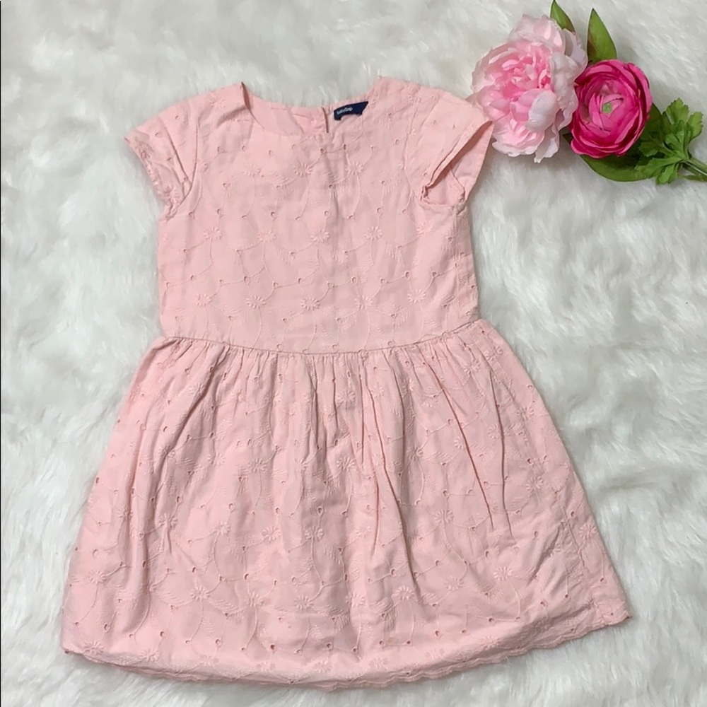 Pink dress